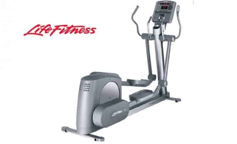 Life Fitness 95Xi Elliptical Cross Trainer