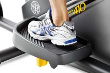Gold’s Gym 410 Elliptical Trainer